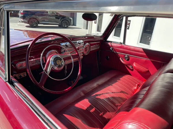 1948-Lincoln-Continental-Interior