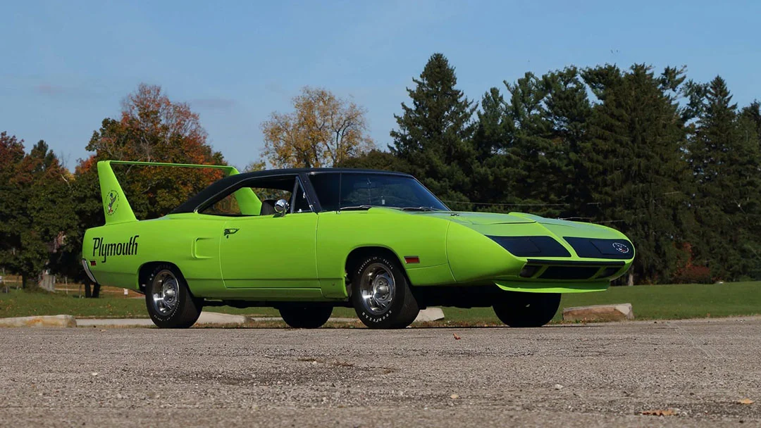 1970 Plymouth Superbird green front right