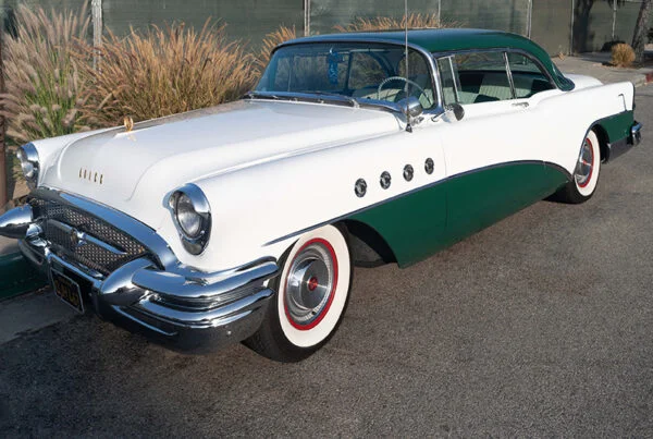 The-Legendary-1957-Buick-Roadmaster2